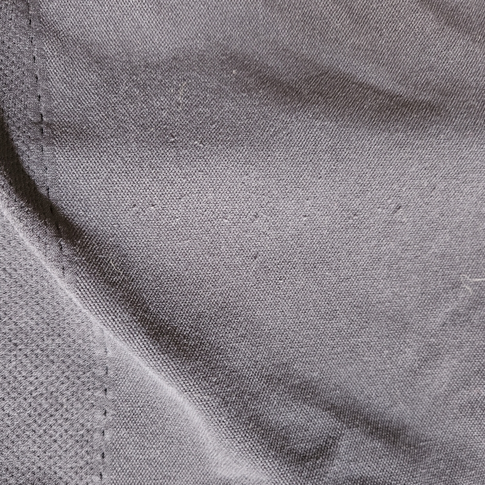 Lululemon midnight blue perforated "Reveal" racerback athletic tank top - Picture 10 of 11